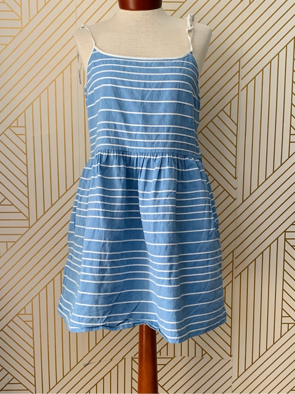 Gap fit & flare 100% Cotton Barclay Tie Spaghetti Strap Striped Mini Sundress 6
